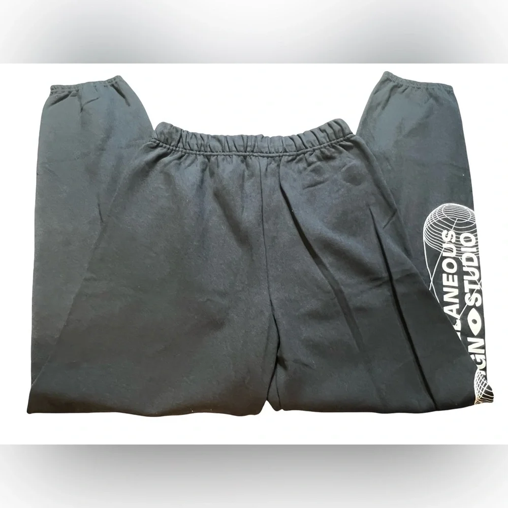 Misc. Design Studio Black Graphic Sweatpants Embrace‎ the Journey Joggers large